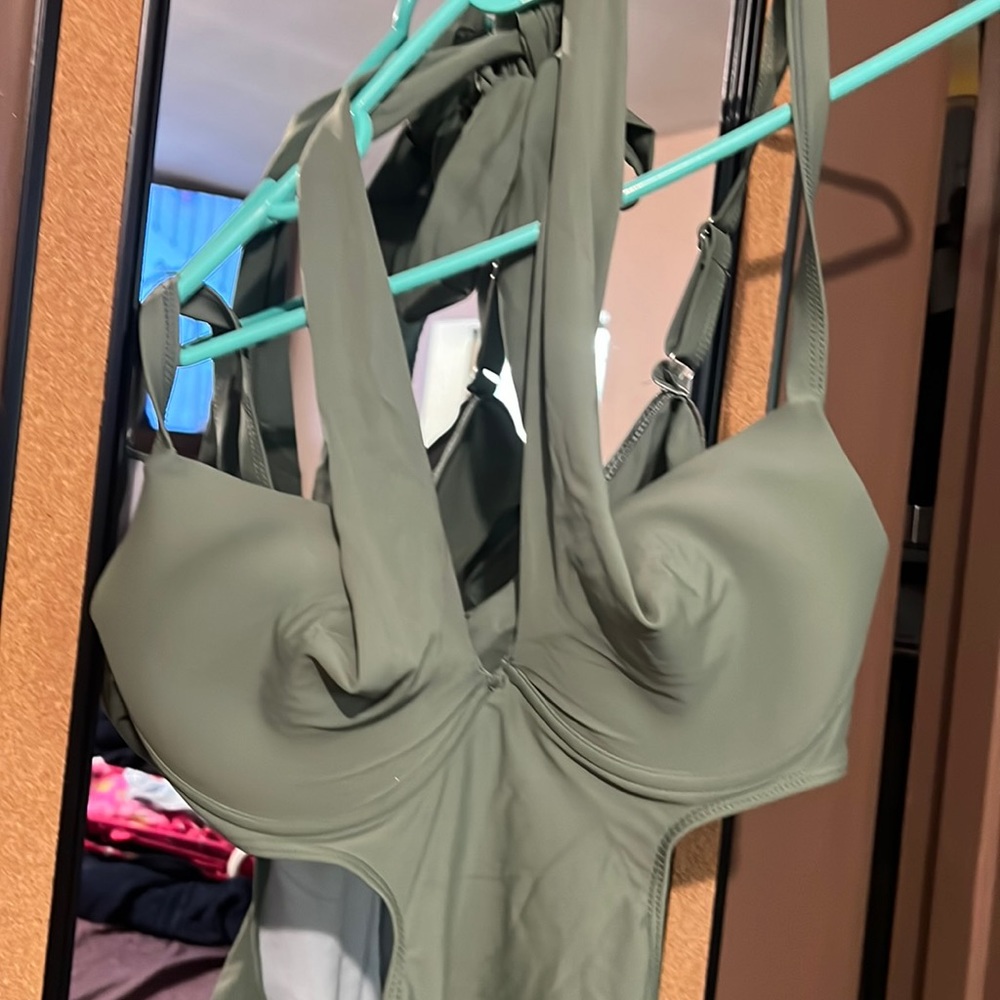 Brand new very sex bathing suit
